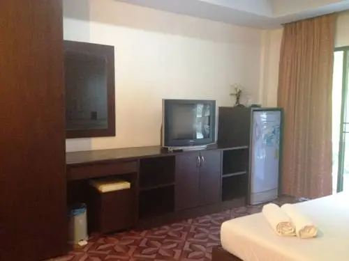 Кату: Beauty Inn