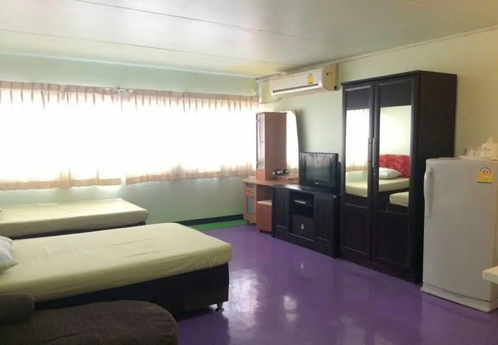 Паккрет: Baan Khun Rak