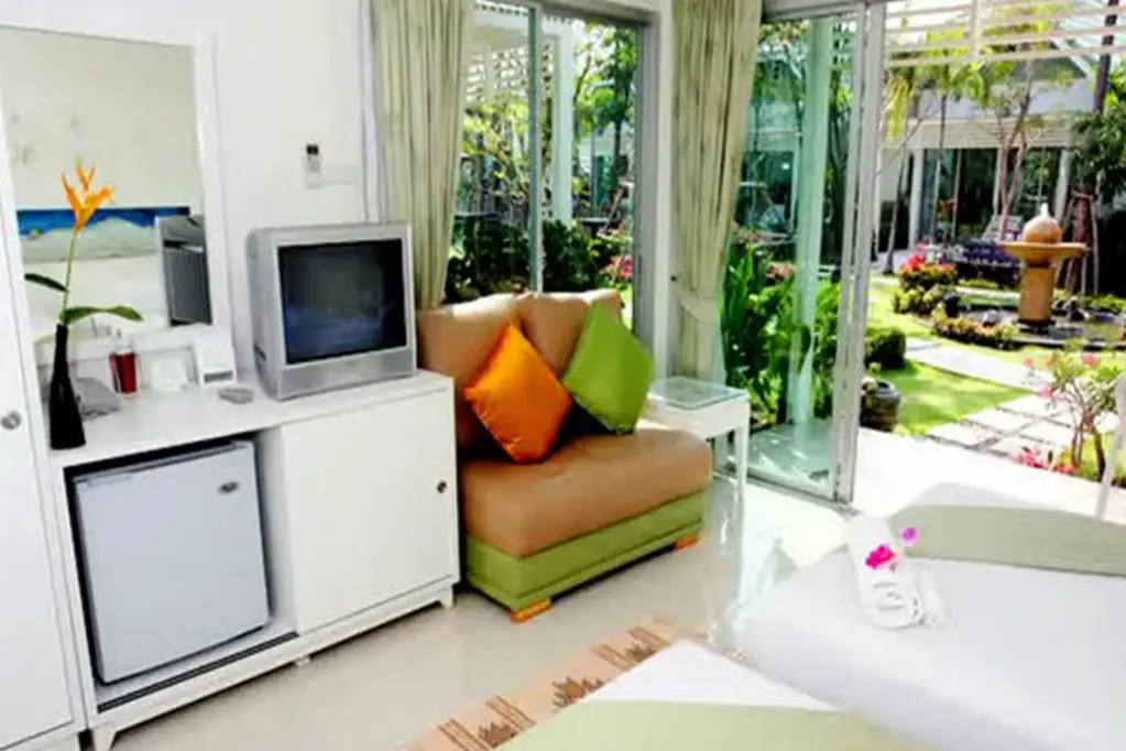 Хат-Чао-Самран: Sea Sky Beach Resort
