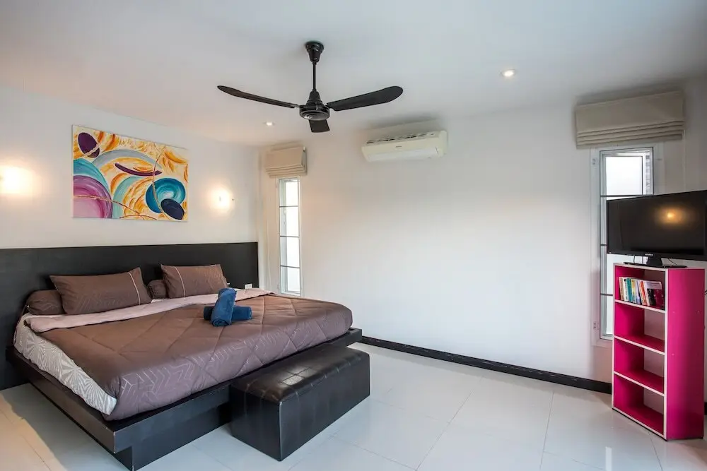 Муанг: Modern Elegance 3BR Pool Villa Marine