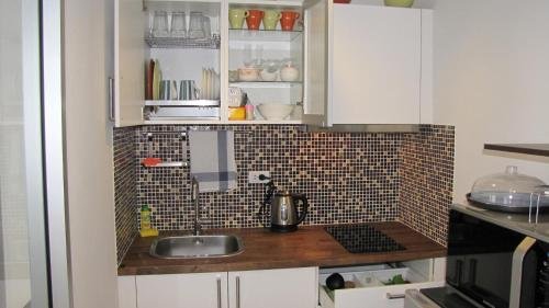 Клаенг: Апартаменты A23M Mosaic Condominium