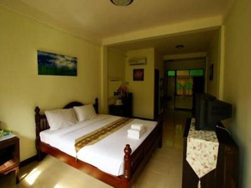 Кханонгпхра: Ruen Maingam Resort