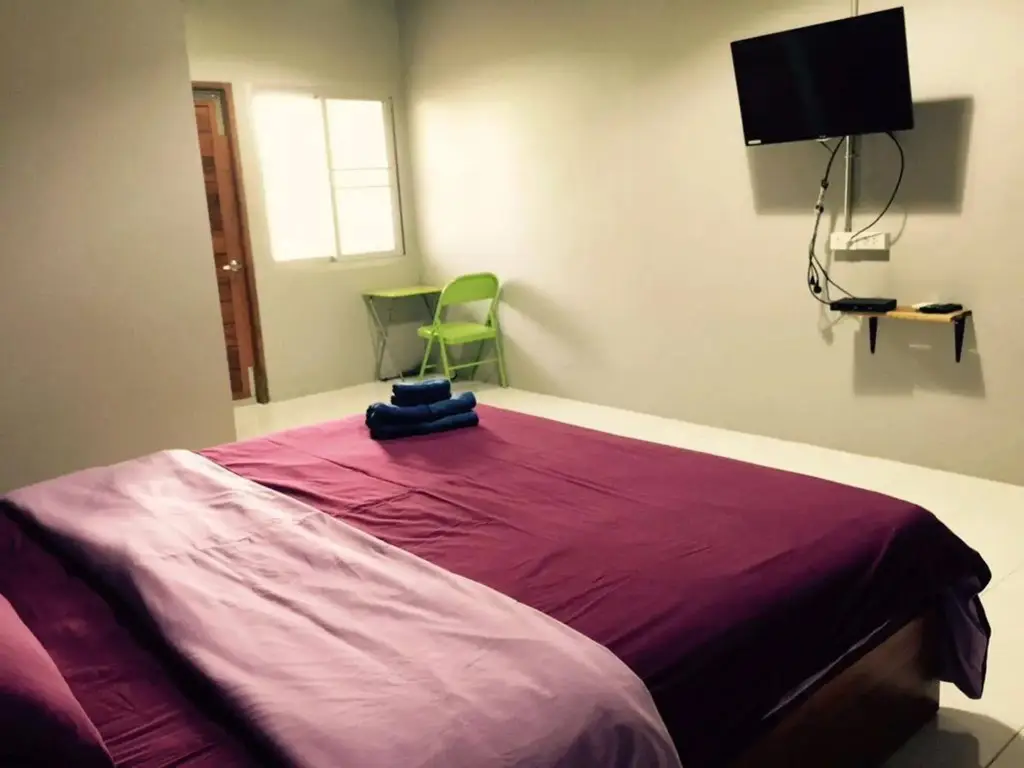 Сураттхани: Siri Guesthouse at Suratthani