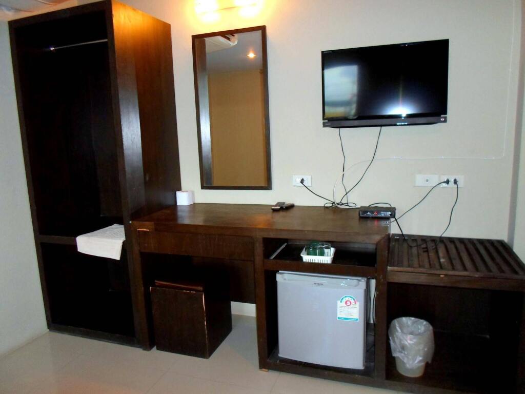Сураттхани: River View Hotel