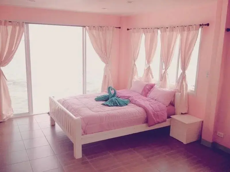 Ко Сичанг: Benz Bungalow