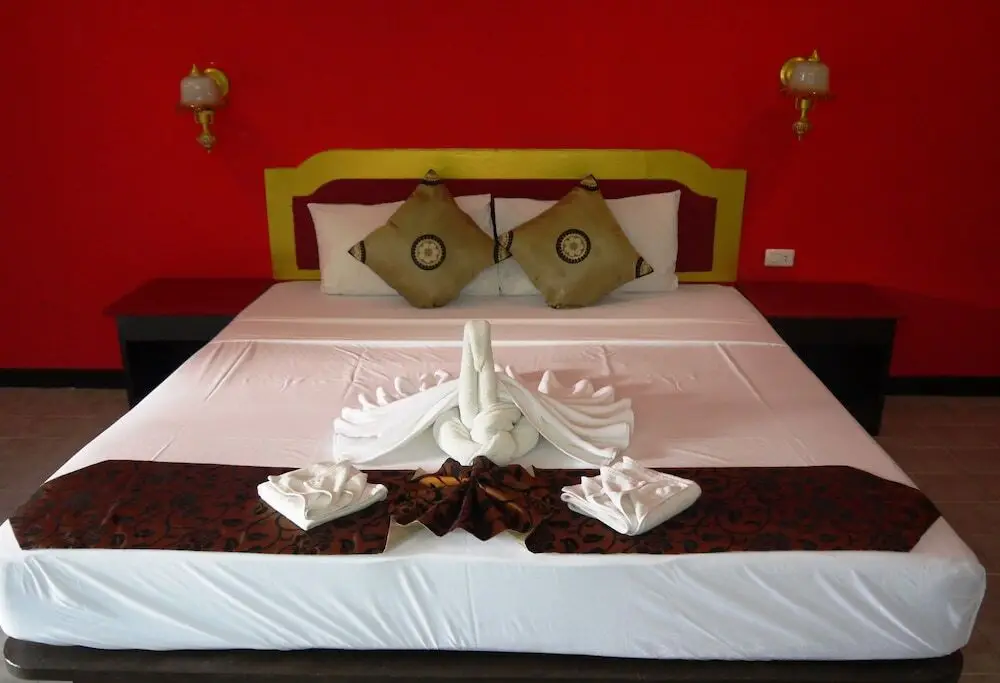 Тхаланг: Malee Hotel