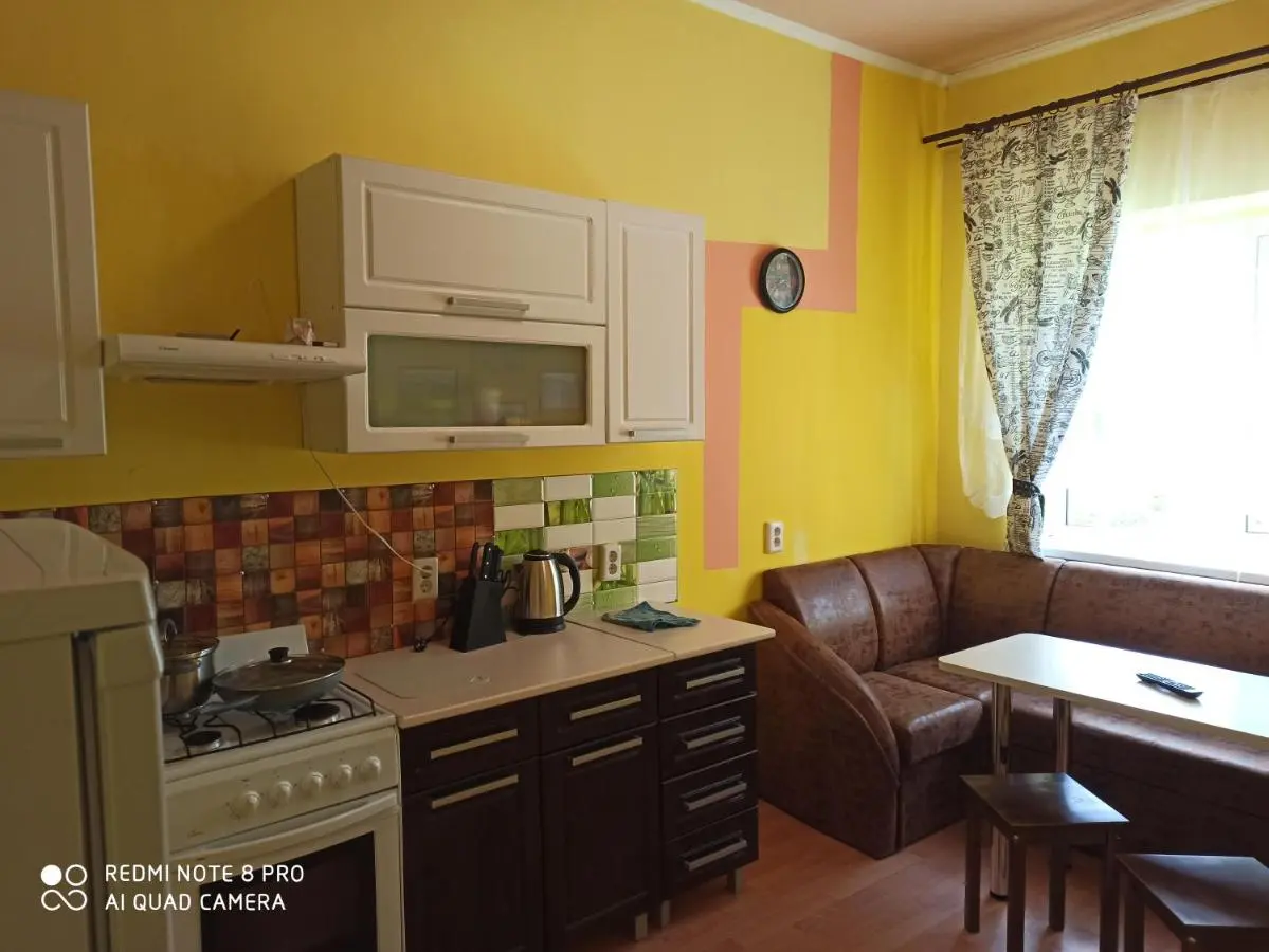 Себеж: Квартира в центре двухкомнатная