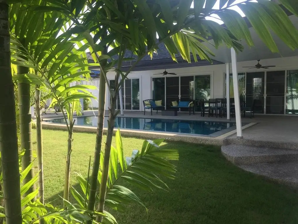 Муанг: Racha Villa