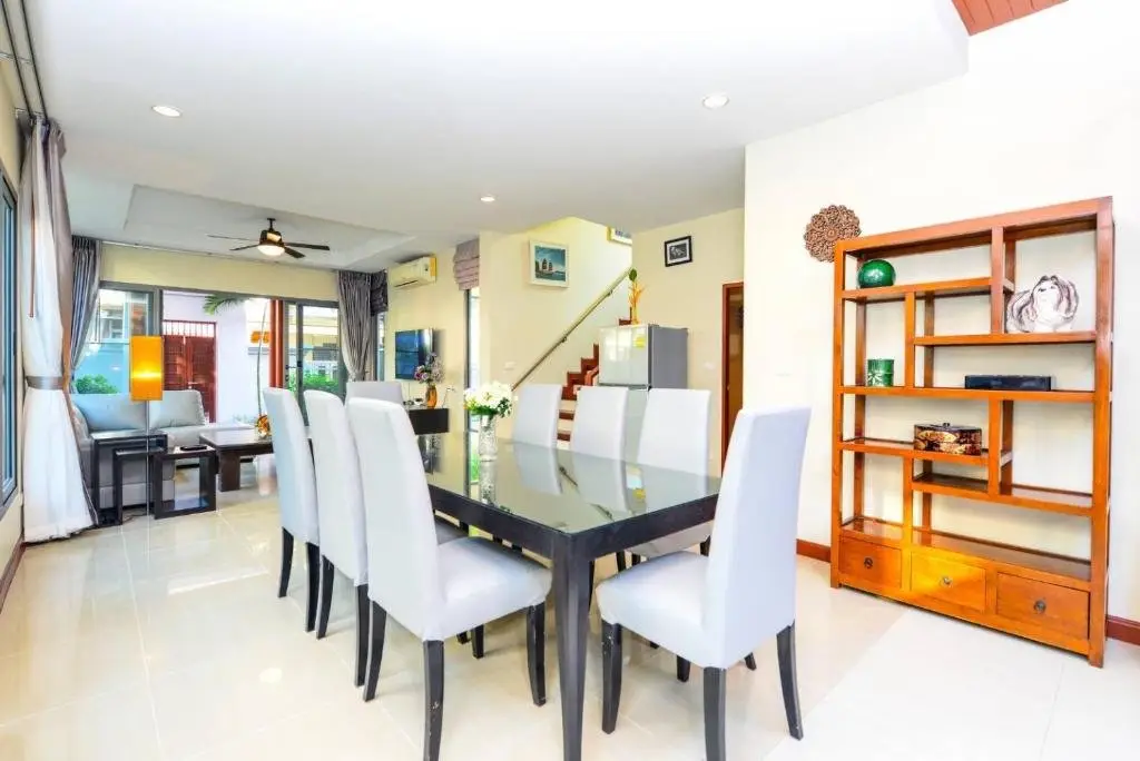 Кату: 74 Patong villa walk to Bangla Rd in 10min 3 room cozy modern style