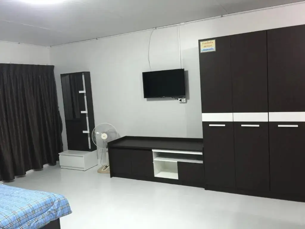 Паккрет: Muangthongthani Rental/Khun Dan