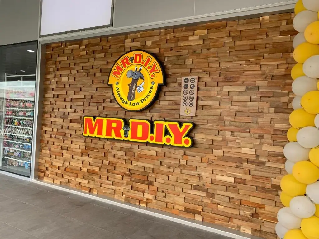 Паккрет: Muangthongthani Rental/Khun Dan