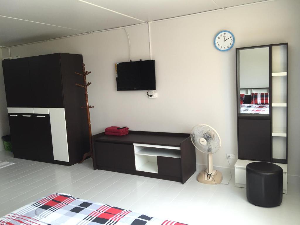Паккрет: Muangthongthani Rental/Khun Dan