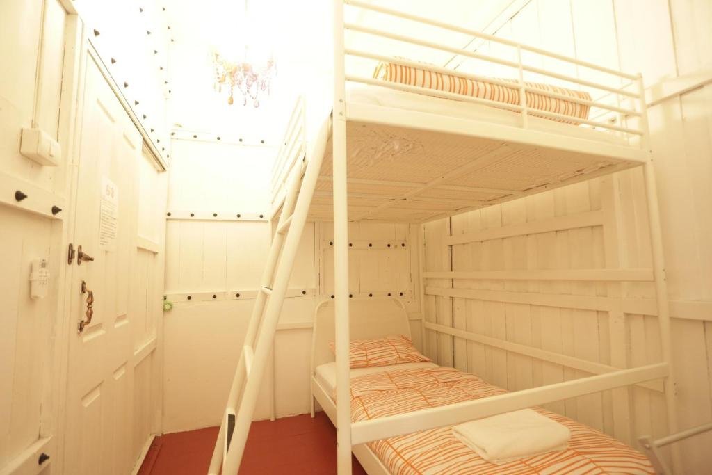 Бангкок: 曼谷睡莲旅舍(Water Lily Hostel Bangkok)