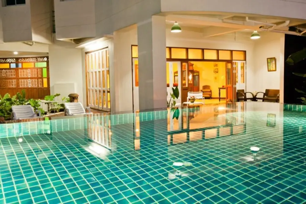 Бангкок: Baan Salin Suites