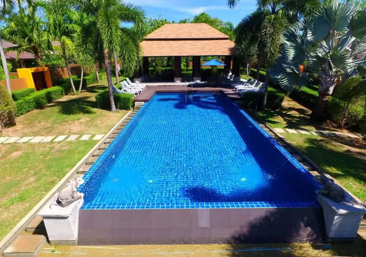 Муанг: Naiharn Garden Resort & Spa