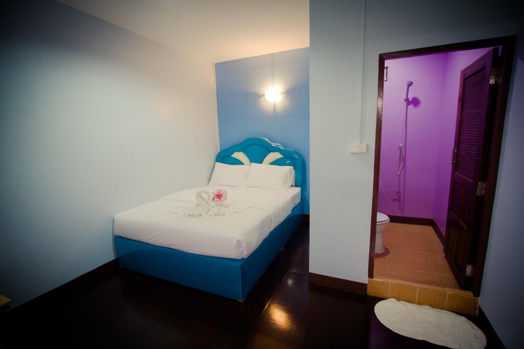 Канчанабури: The Best Riverside Guesthouse Kanchanaburi