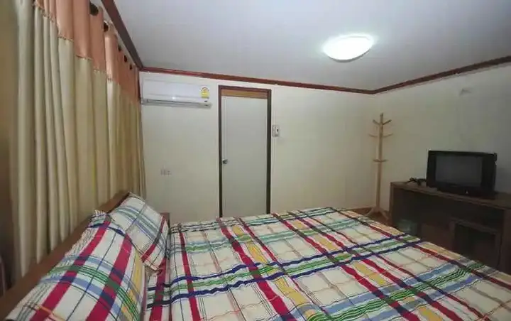 Пхитсанулок: Phoonsab Hostel