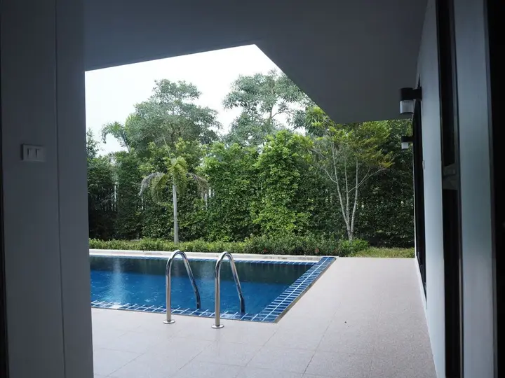 Тхаланг: Triple Three Maikhao Villas
