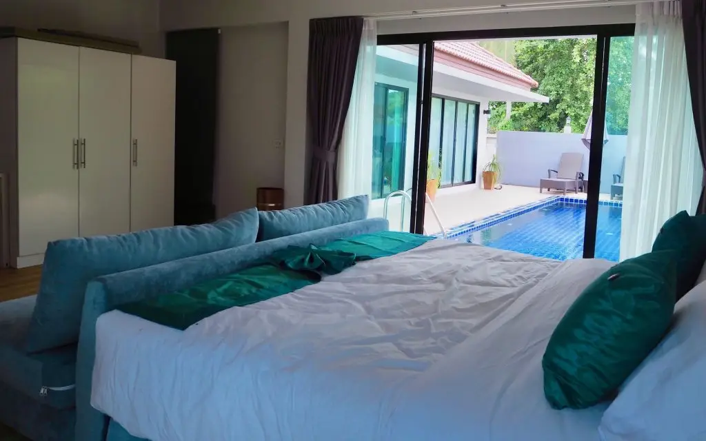 Тхаланг: Triple Three Maikhao Villas