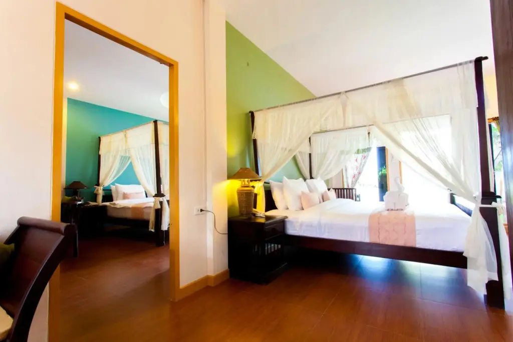 Исторический парк Kamphaeng Phet: P Paradise Hotel