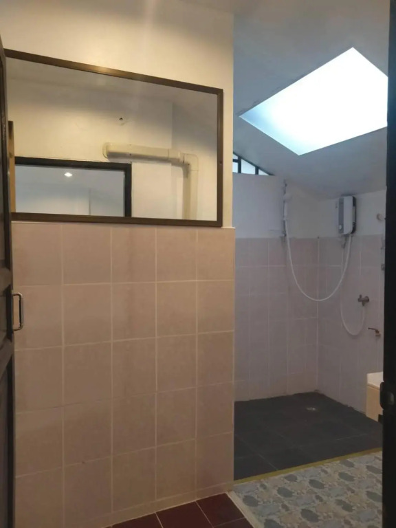 Сикао: Kipbox Hotel Trang