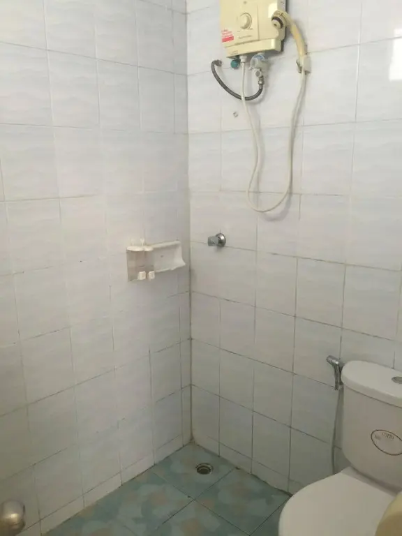 Паттайя: Chantorn Jomtien Guest House 2
