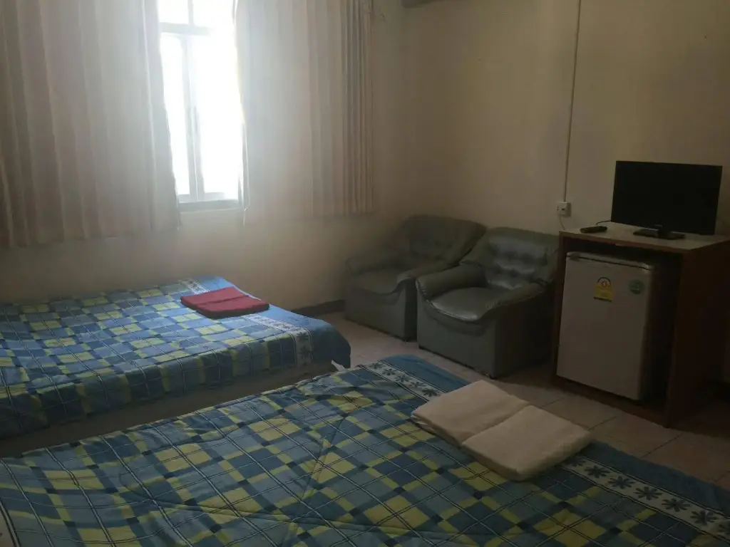 Паттайя: Chantorn Jomtien Guest House 2