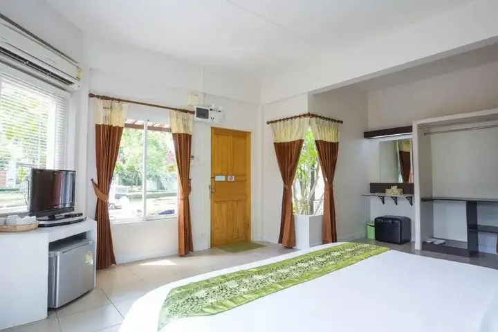 Кханонгпхра: Villa Reina Resort