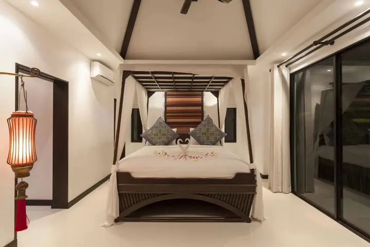 Тхаланг: Villas Aelita Phuket