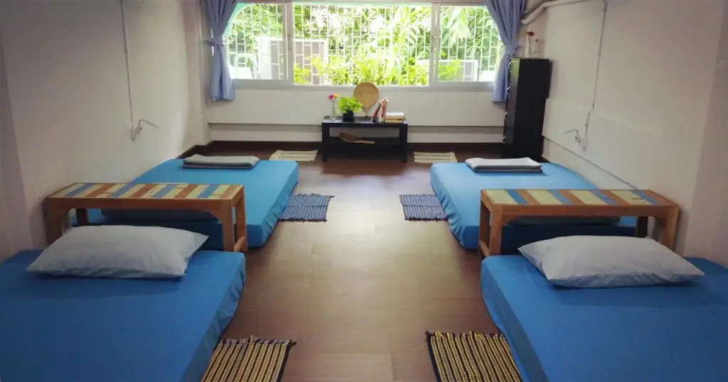 Бангкок: Hi Friends Hostel