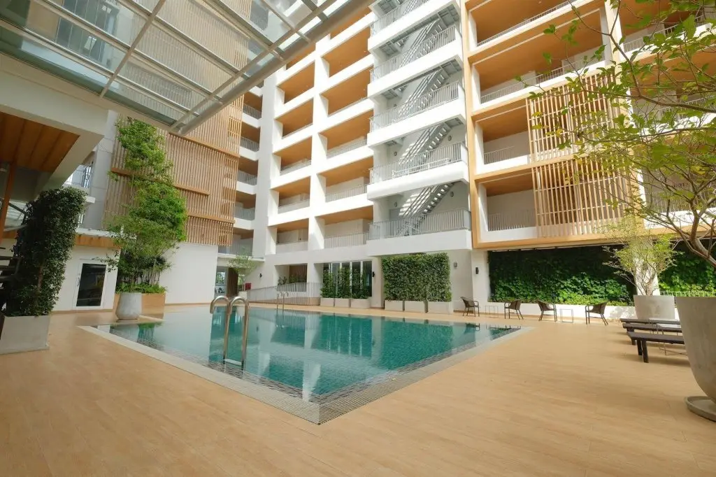 Бангкок: Raya Sukhumvit Bangkok