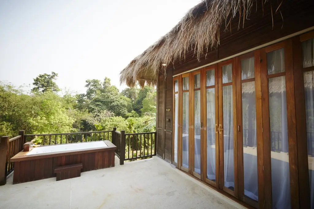 Клонг-Том: Wareerak Hot Spring & Wellness