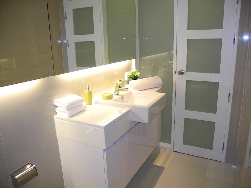 Муанг: Kata Plaza 1 bedroom Centrical Apartment