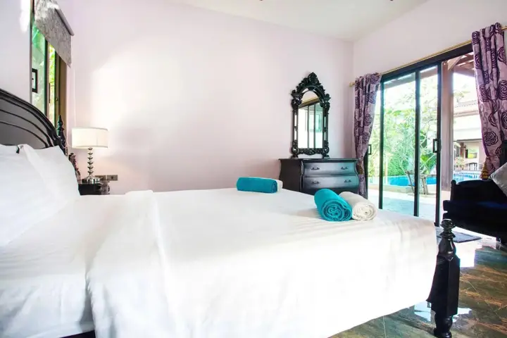 Тхаланг: Jewels Villas Phuket
