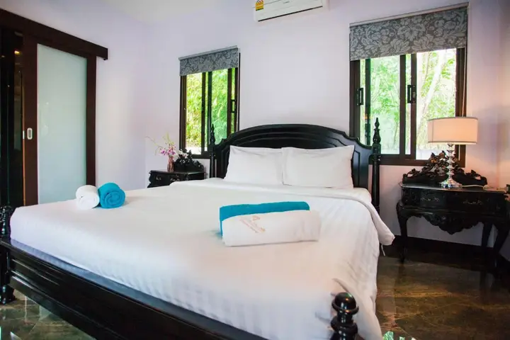 Тхаланг: Jewels Villas Phuket
