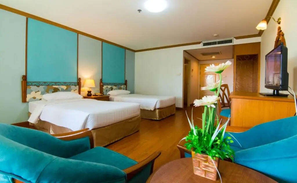 KU Home Hotel — фото 1