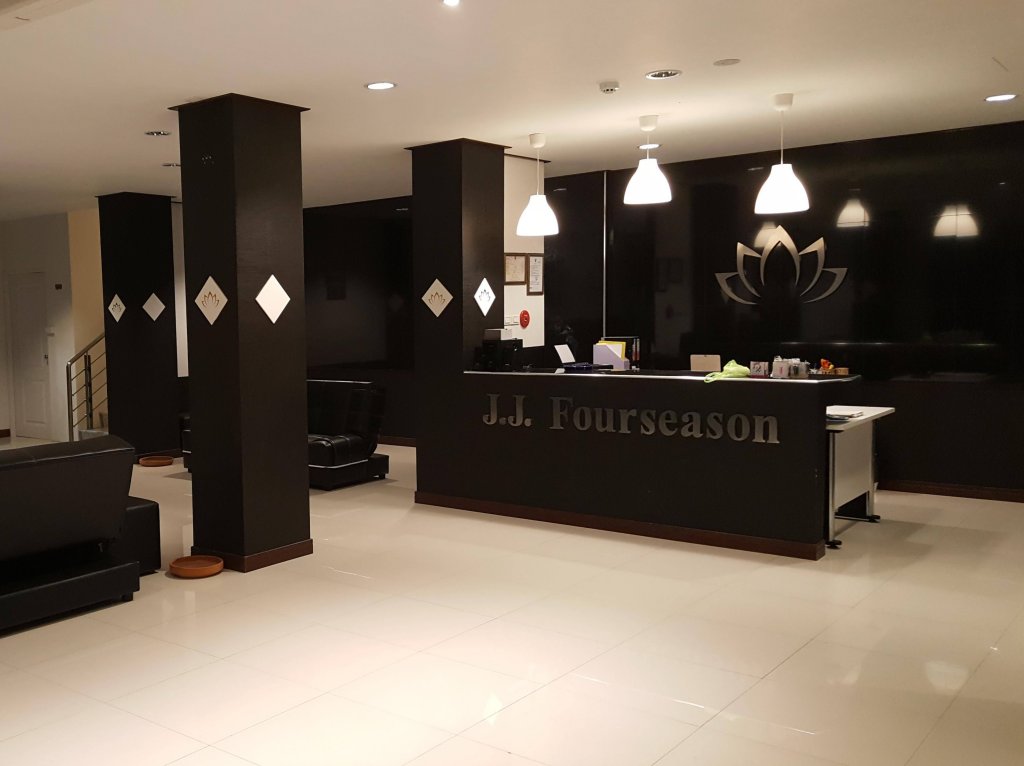 Бангкок: JJ Fourseason Residence Suvarnabhumi