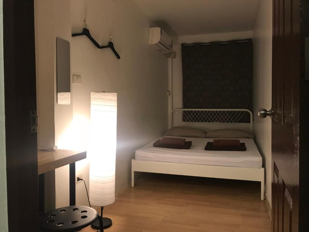 Бангкок: Once in Bangkok with Me Guesthouse