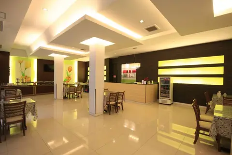 Laemchabang City Hotel — фото 1