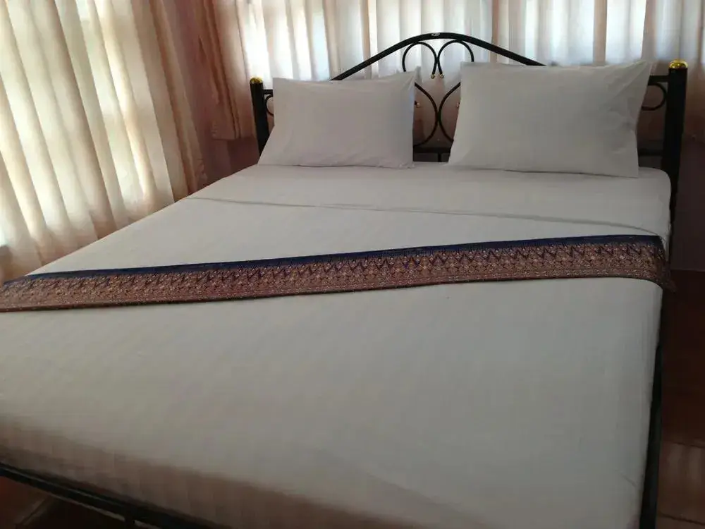 Чаам: VIP Condochain - Villa Imboon