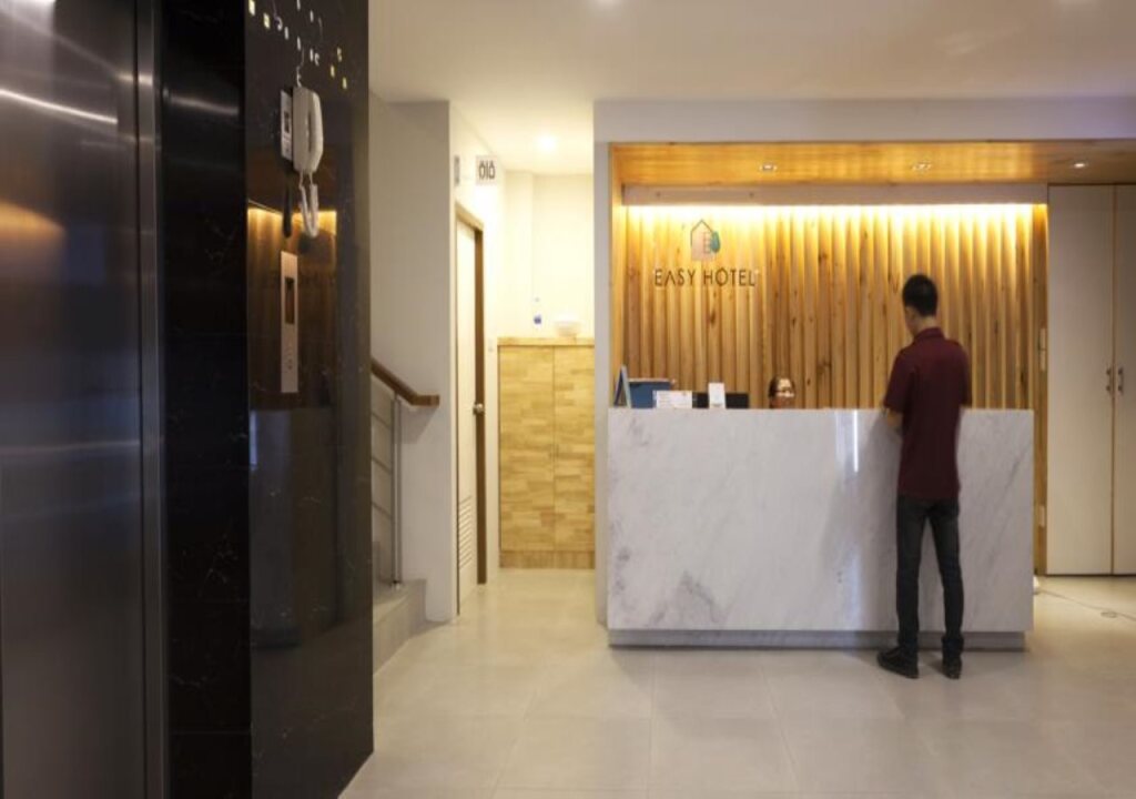 Лампхун: Easy Hotel