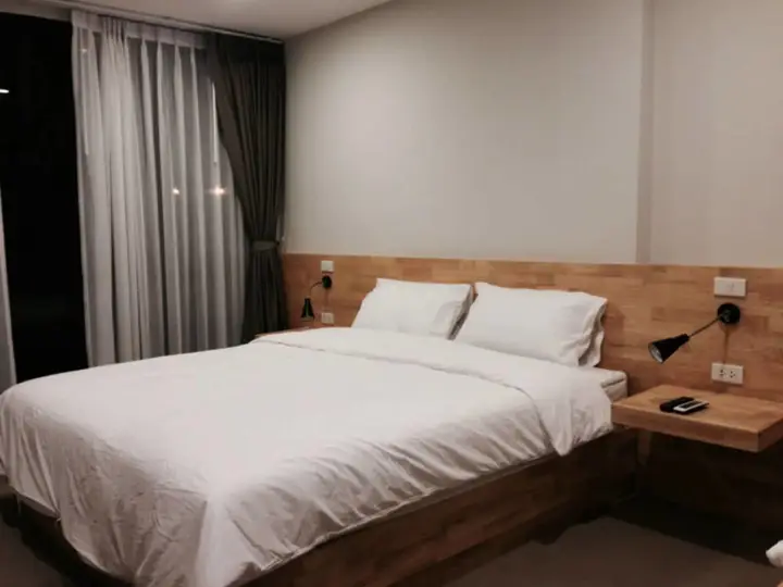 Лампхун: Easy Hotel