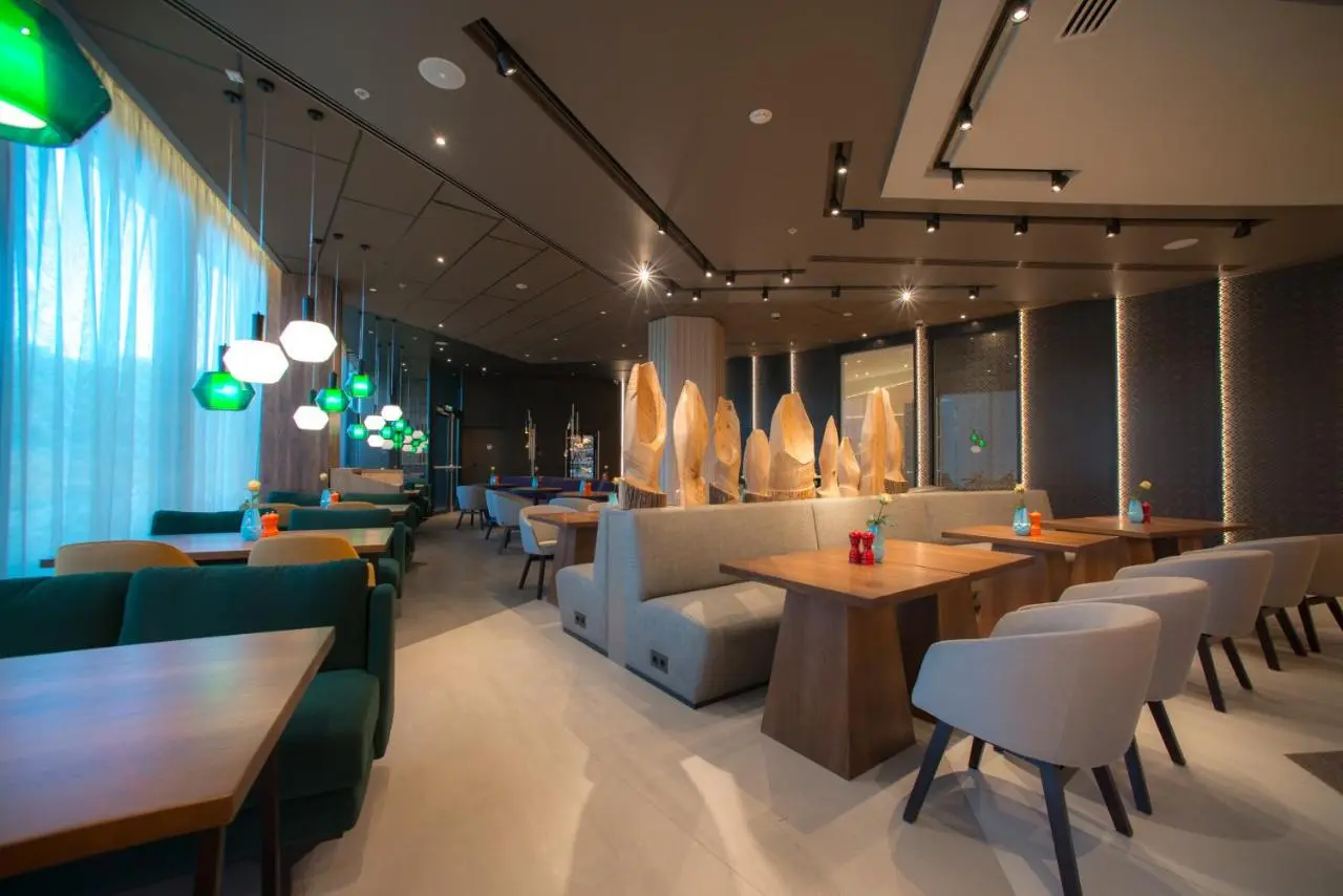 Саранск: Отель Mercure Саранск Центр