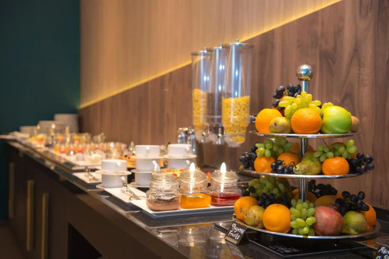 Саранск: Отель Mercure Саранск Центр