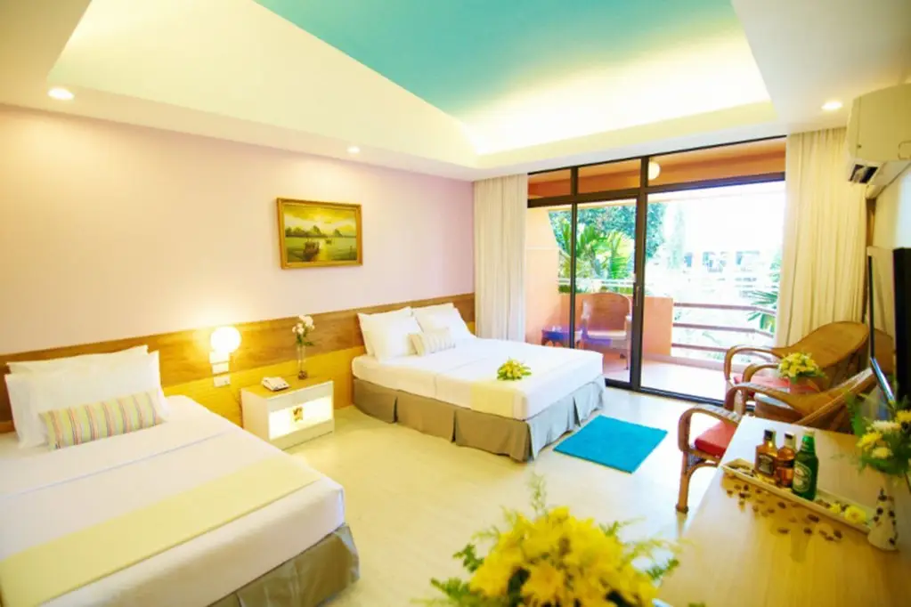 Паттайя: Peace Resort Pattaya