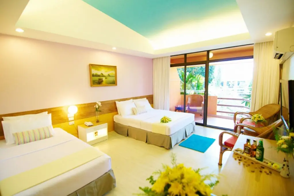 Паттайя: Peace Resort Pattaya