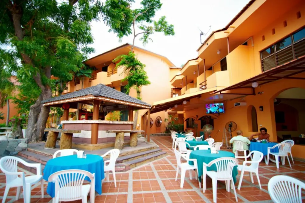 Паттайя: Peace Resort Pattaya