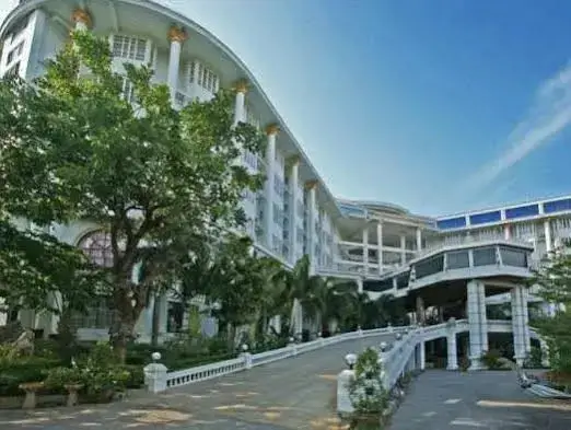 Кхлонг-Янг: Hermitage Hotel & Resort