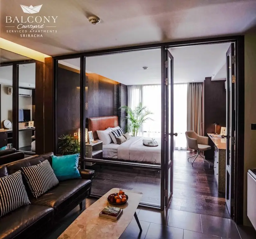 Сирача: Balcony Courtyard Hotel & Serviced Apartment