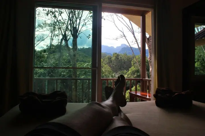 Фаном: Khaosok River Home Resort